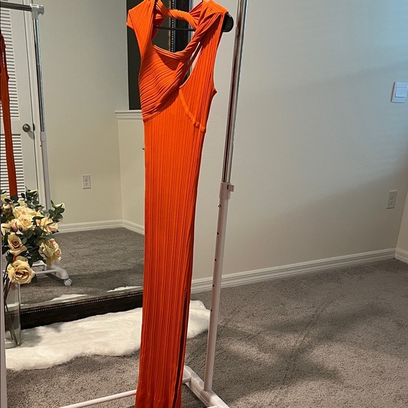 Aknvas Vibrant Orange Backless Dress - Picture 3 of 8